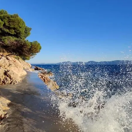 Ivando Hotel Drvenik (Split-Dalmatia)