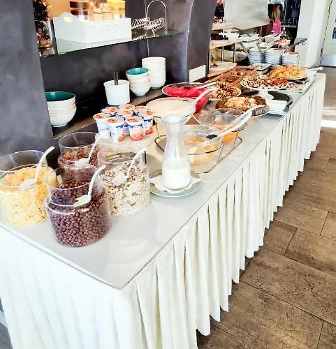 Hotel Ivando Drvenik (Split-Dalmatia)